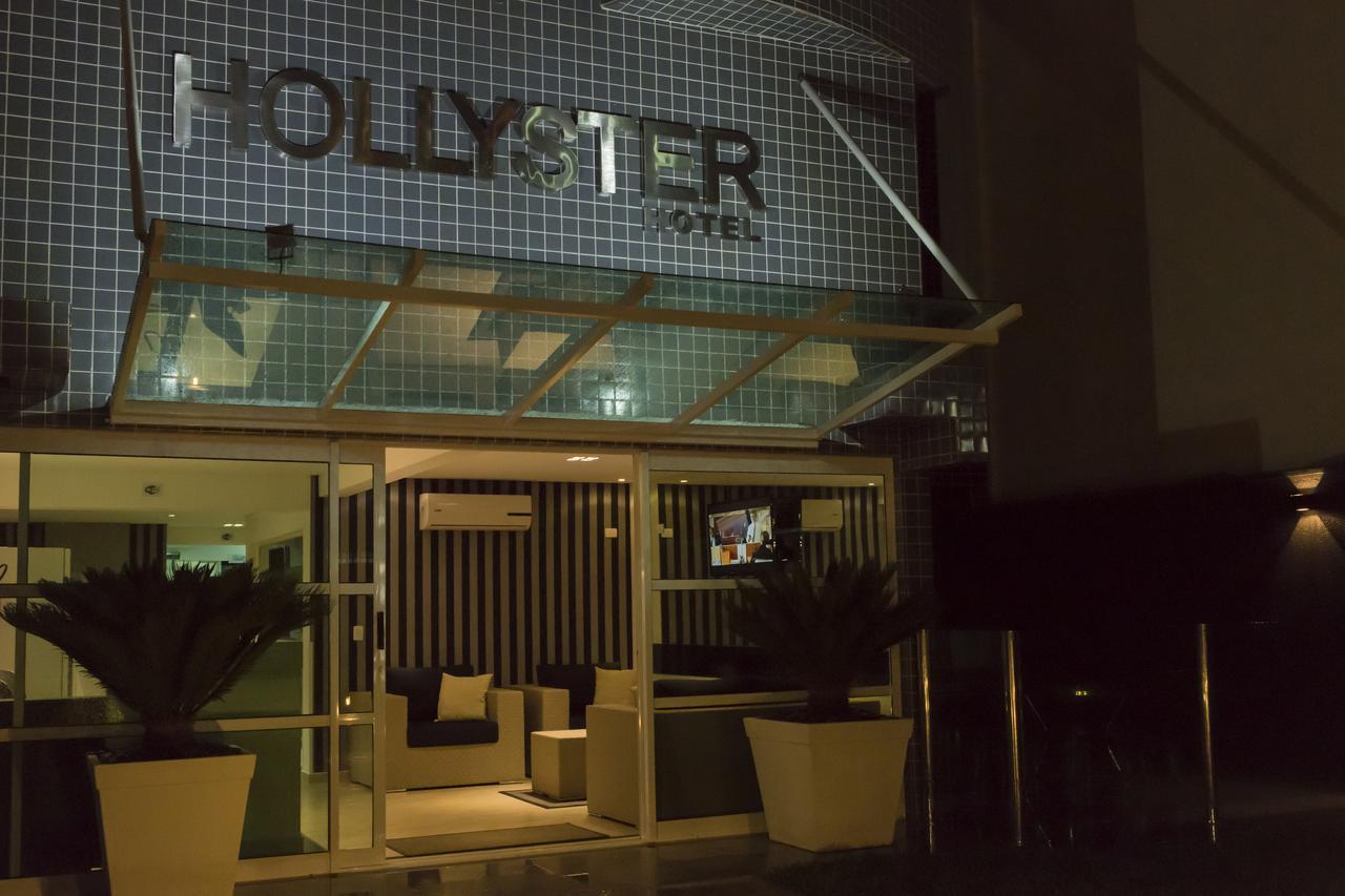 Hollyster Hotel 삐냐이스 외부 사진