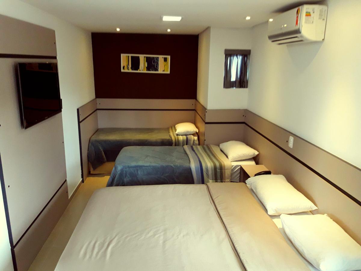 Hollyster Hotel 삐냐이스 외부 사진