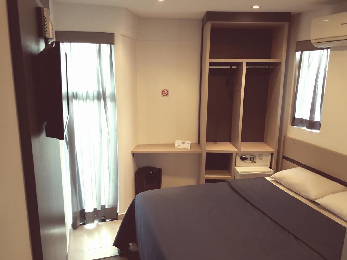 Hollyster Hotel 삐냐이스 외부 사진