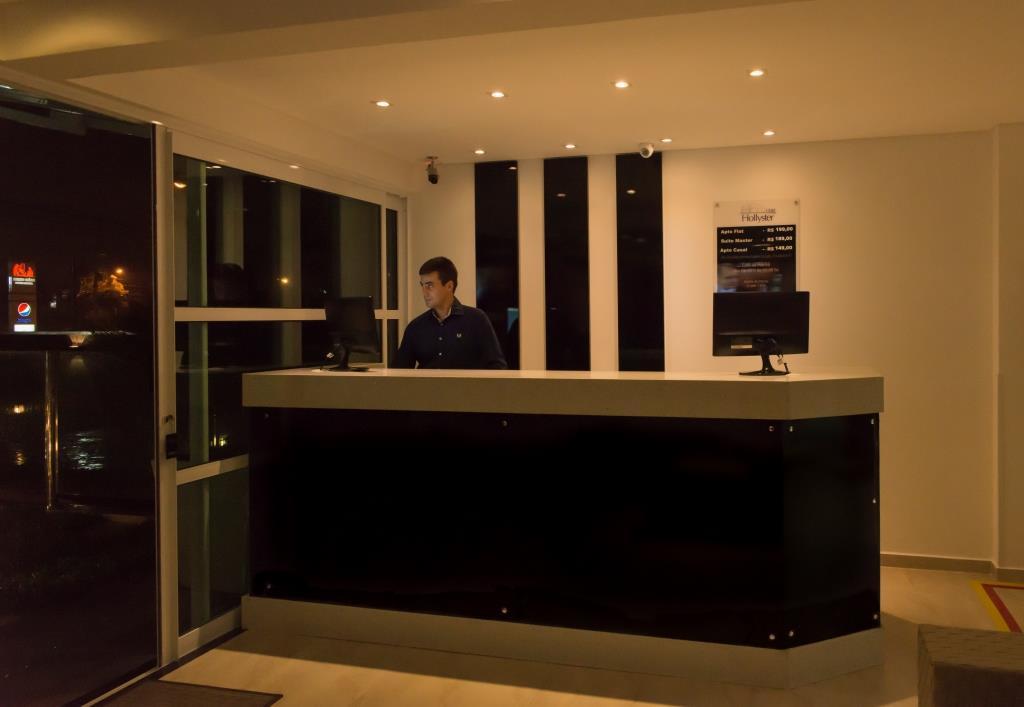 Hollyster Hotel 삐냐이스 외부 사진