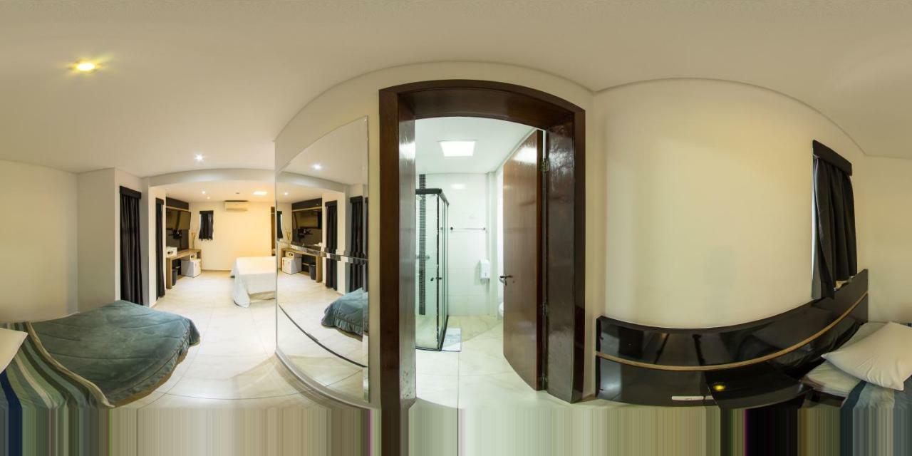 Hollyster Hotel 삐냐이스 외부 사진