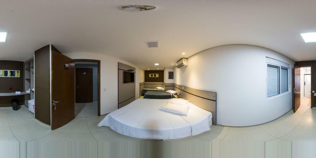 Hollyster Hotel 삐냐이스 외부 사진