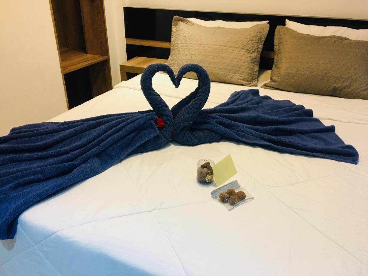 Hollyster Hotel 삐냐이스 외부 사진